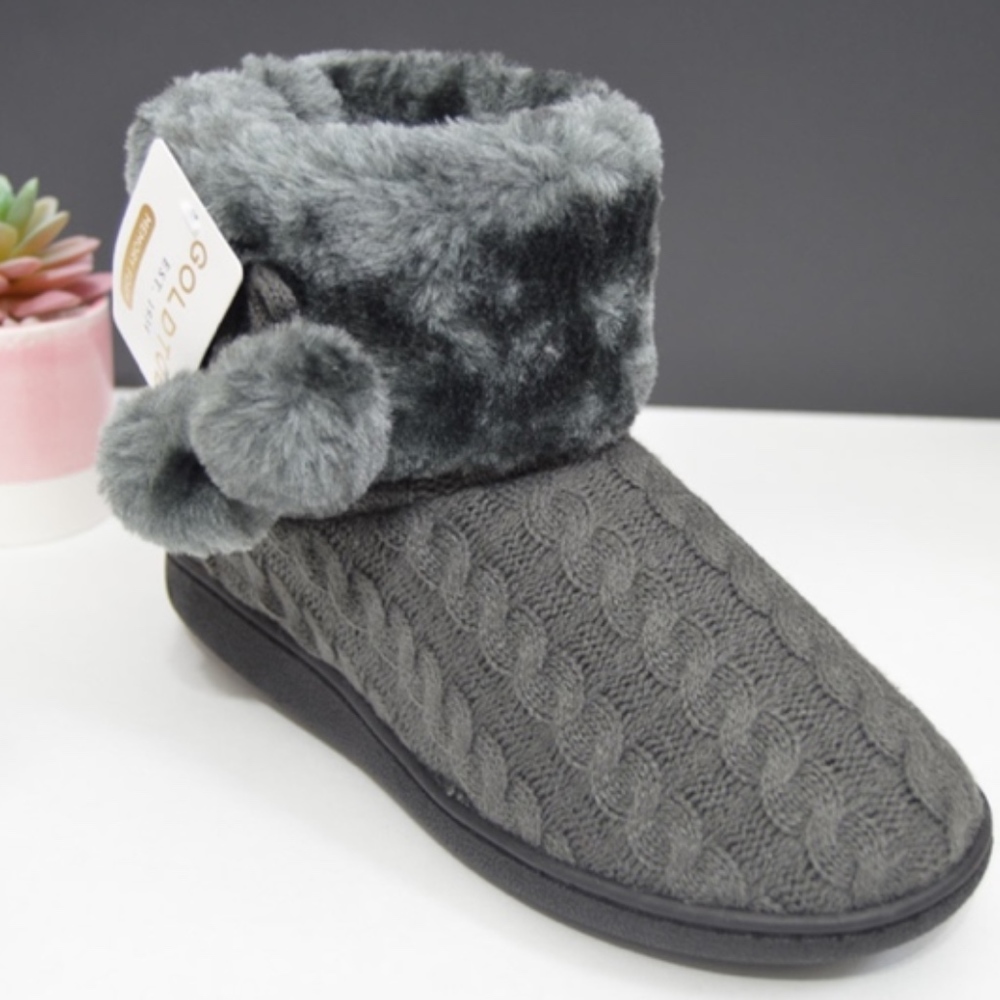 Cable knit Slipper Bootie
